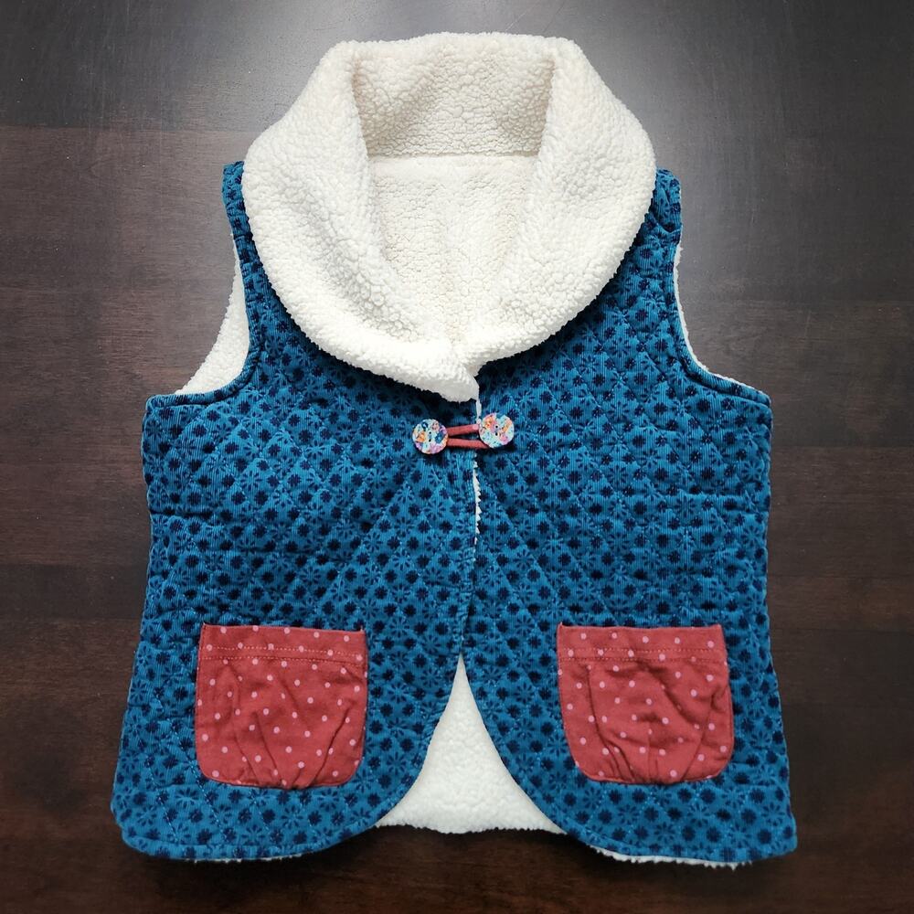 Matilda Jane Amanda Sherpa Reversible Vest Size 10